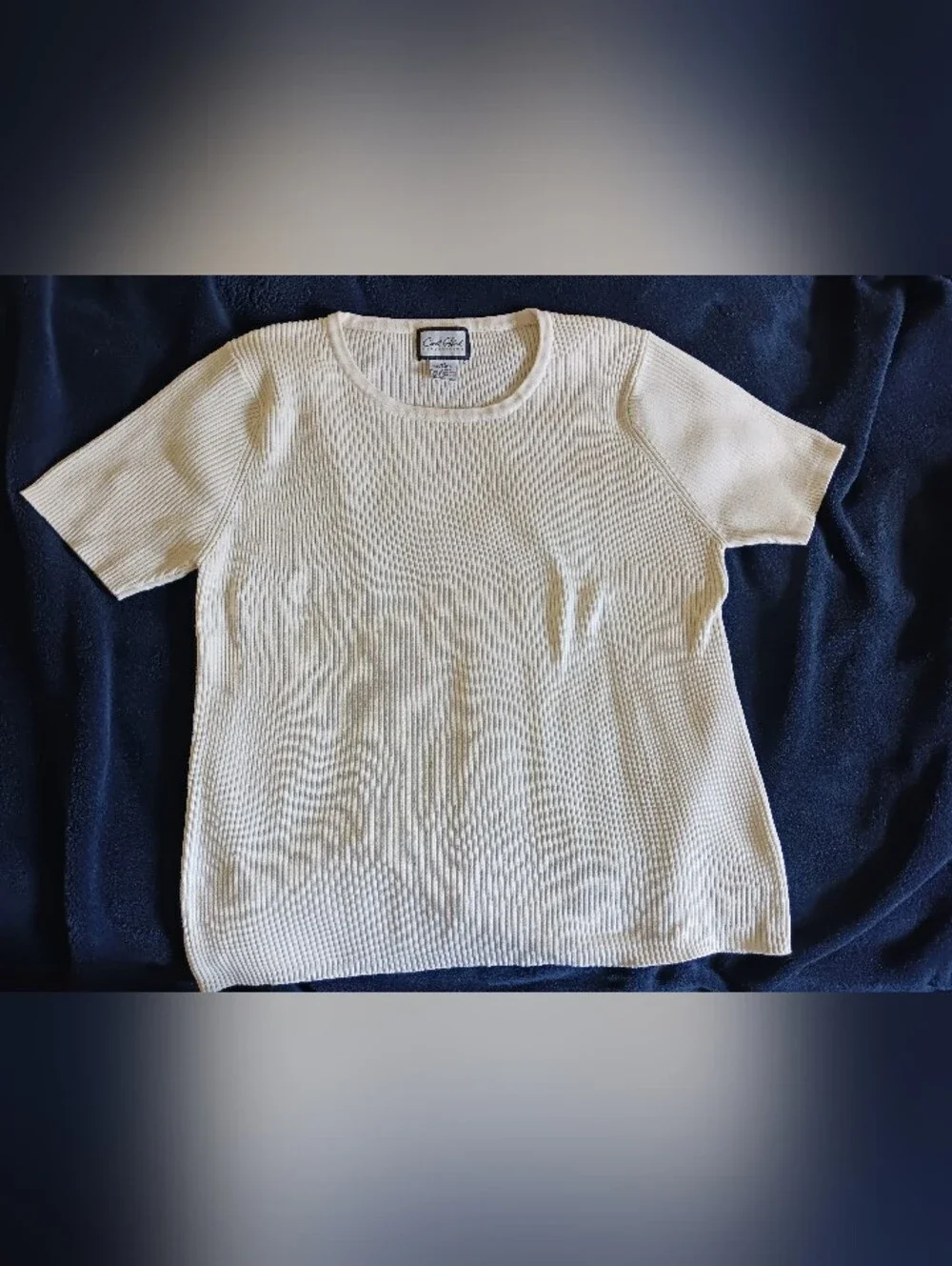 Short Sleeved Ribbed Sweater - Picture 2 of 6
